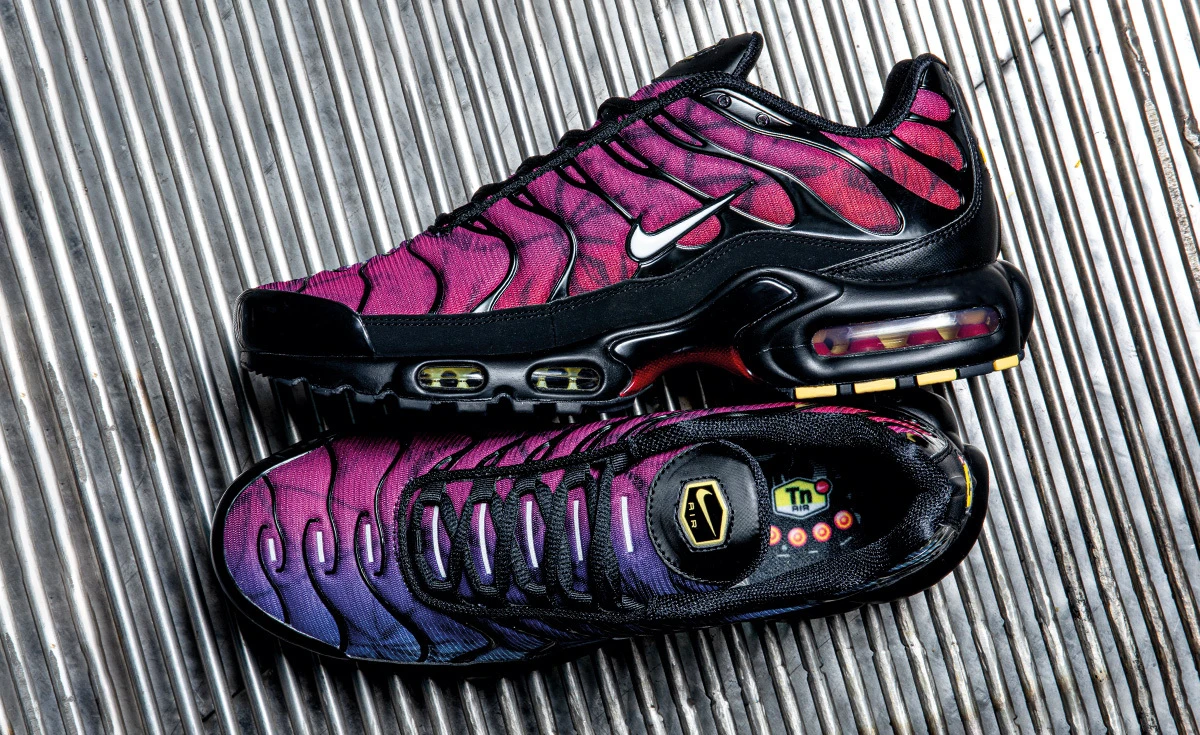 Nike Air Max Plus 25th Anniversary (2023) — Black / Black / Varsity Red / White · 25th Anniversary (2023)